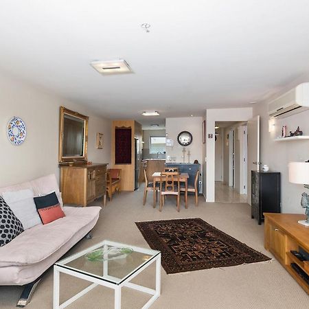 Relax On Roberts - Taupo Holiday Home Luaran gambar