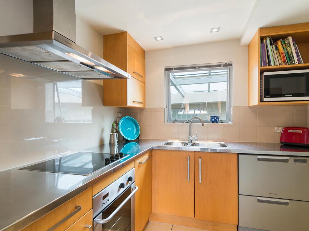 Relax On Roberts - Taupo Holiday Home Luaran gambar